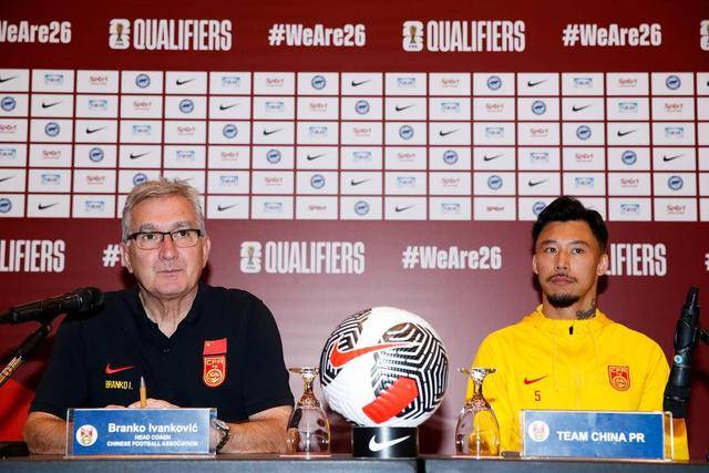 东契奇29+10亚历山大33+12 独行侠力克雷霆1-1