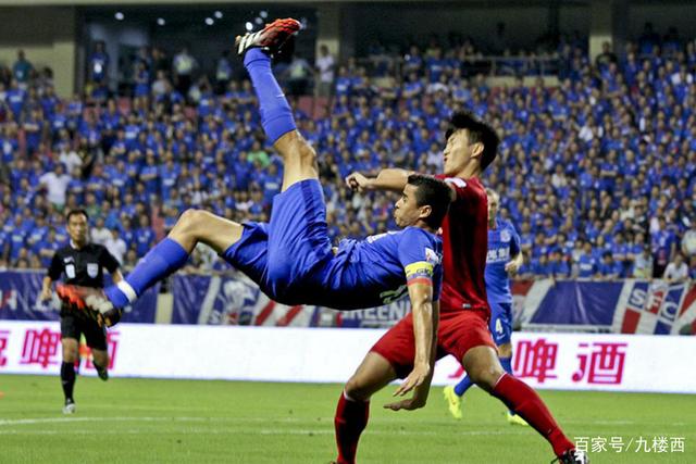 波士顿马拉松：肯尼亚选手包揽男女组冠军 双双实现卫冕