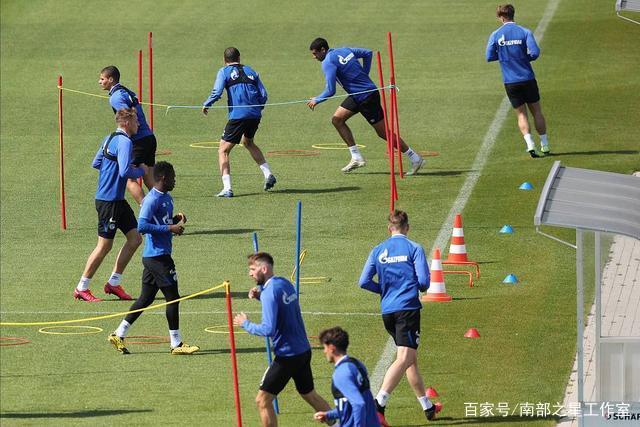 郭艾伦：我从没要求过顶薪 因为也没差多少钱